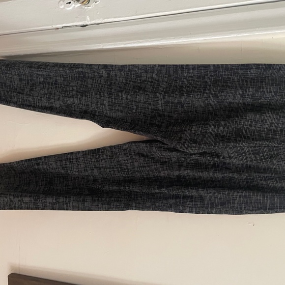 ESCADA Black and White Patterned Trousers - Picture 2 of 3